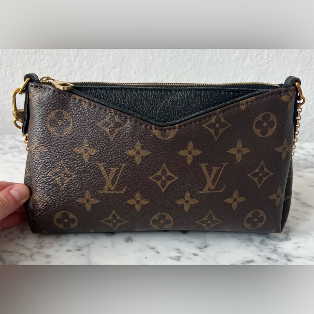 Louis Vuitton Monogram Pallas Clutch in Black - Picture 9 of 14